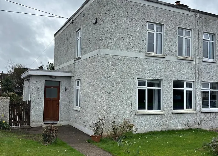 2 Bed 2 Bath House In Quiet Estate Лимерик